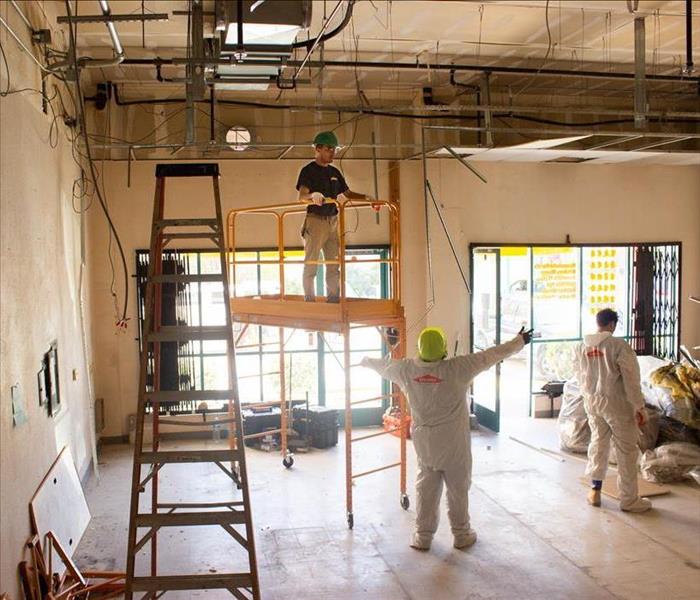 SERVPRO of Mid-City San Diego team demolishing big room